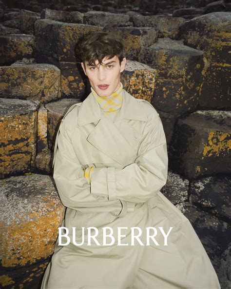 burberry 戶外穿著